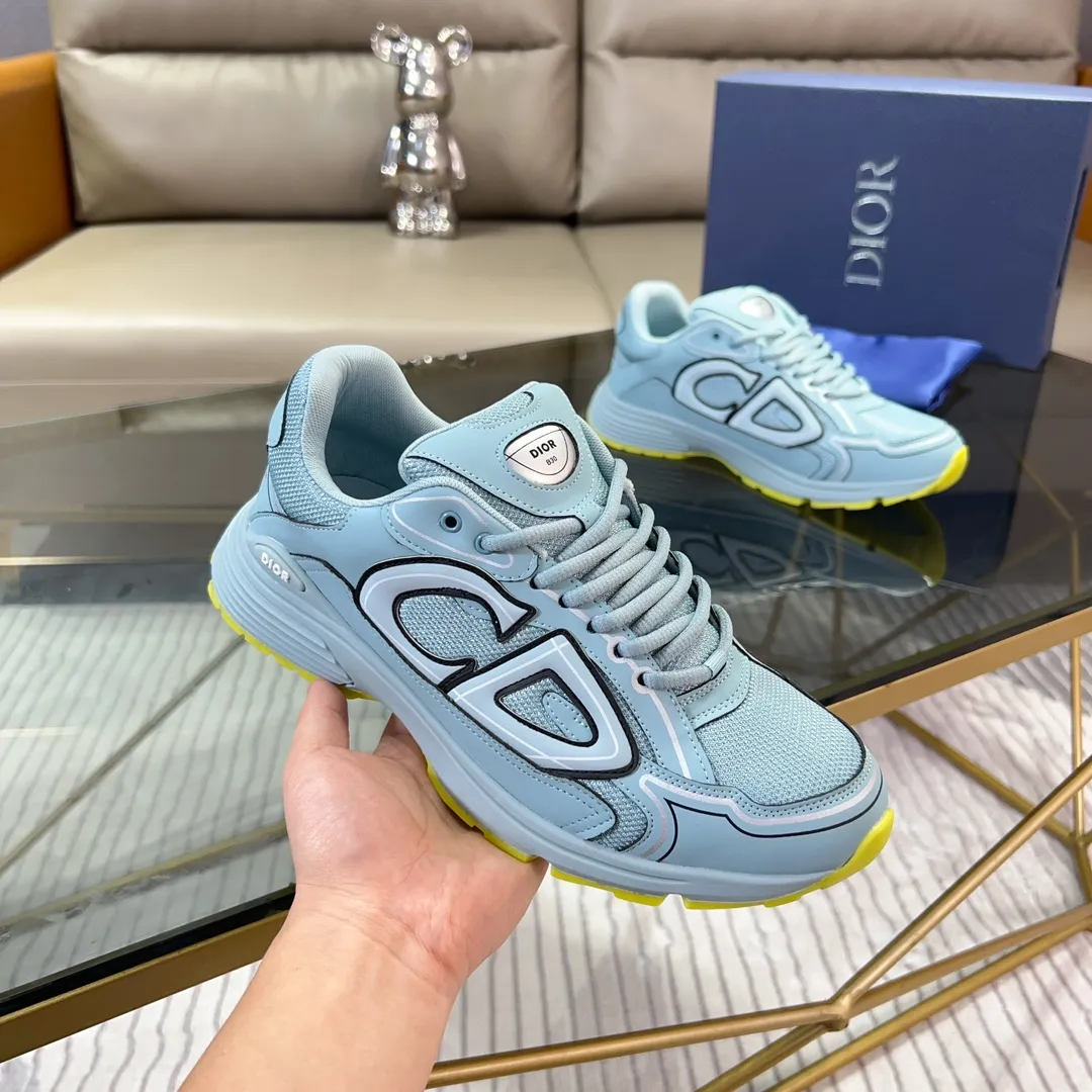 Men's Shoes💰P460💰【DIOR】Dior's new B30 low-top sneakers✅ are carefully made of gray mesh fabric and white technical fabric, decorated with reflective "CD30" graphic logo, and "DIO~B30" and "CD30" logos on the heel and tongue. An extra-light, sculpted rubber sole with signature accents adds style, while internal stretch details create ideal comfort. It can be matched with various casual styles to show a fashionable and modern sports style. Code number: 38-44 (45 can be customized)